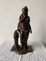 Fijn Brons,Venus op de manier van Mathurin Moreau, 19de eeuw, Antiquités & Art, Art | Sculptures & Bois, Enlèvement ou Envoi