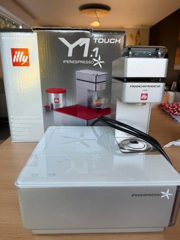 Illy FrancisFrancis Y1.1 iperEspresso – als nieuw – €60, Enlèvement, Comme neuf