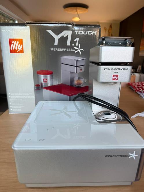 Illy FrancisFrancis Y1.1 iperEspresso – als nieuw – €60, Elektronische apparatuur, Koffiezetapparaten, Zo goed als nieuw, Ophalen