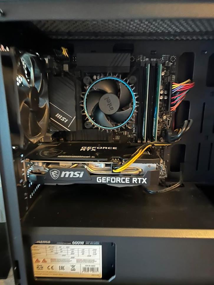 PC de jeu, Informatique & Logiciels, Ordinateurs de bureau, Utilisé, Moins de 2 Ghz, SSD, 16 GB, Avec carte vidéo, Gaming, Enlèvement