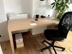Bureau IKEA MALM Eikenfineer kleur + Stoel IKEA FLINTAN, Huis en Inrichting, Ophalen, Zo goed als nieuw, Bureau