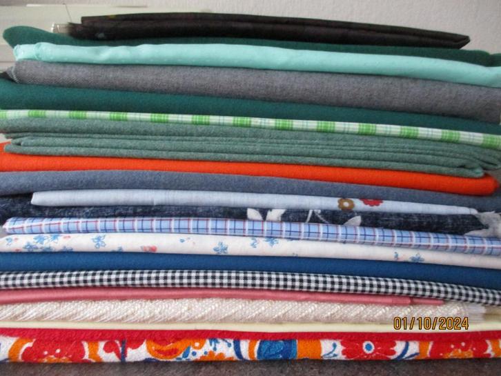 stoffen, Hobby en Vrije tijd, Stoffen en Lappen, Nieuw, Blauw, Ophalen
