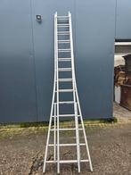 Tweedelige aluminium ladder, Doe-het-zelf en Bouw, Ladders en Trappen, Ophalen, Ladder