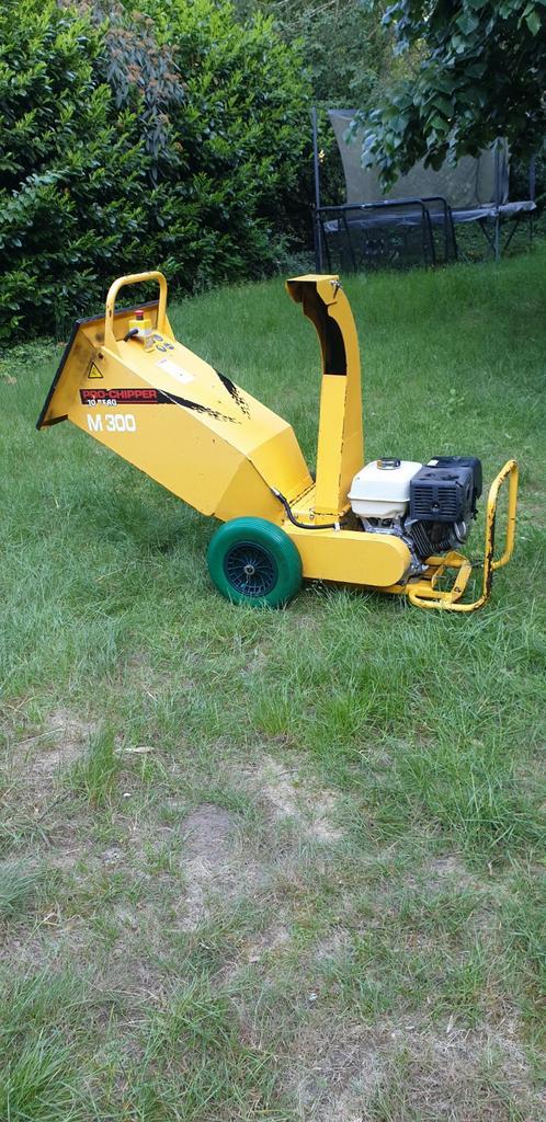 Broyeur/Hakselaar JO BEAU M300, Tuin en Terras, Hakselaars, Zo goed als nieuw, Ophalen