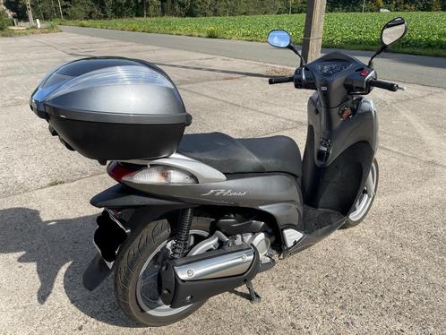 Honda Scooter, Motoren, Motoren | Honda, Particulier, Scooter, 12 t/m 35 kW, 1 cilinder, Minimaal motorrijbewijs A2, ABS, Ophalen