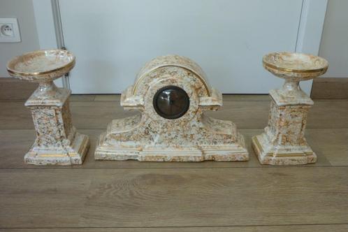 Driedelig kaststel in aardewerk, Antiek en Kunst, Antiek | Keramiek en Aardewerk, Ophalen of Verzenden
