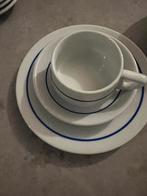 Koffie servies en dessert bordjes, Enlèvement