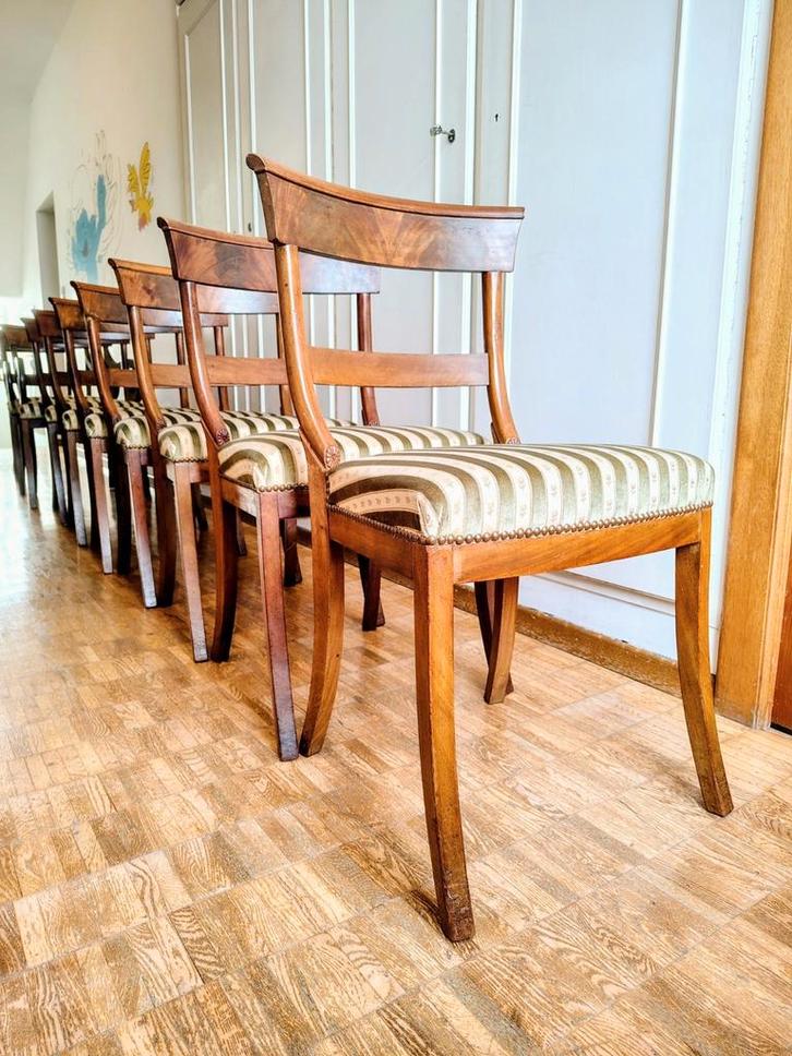 8 mahonie houten stoelen + 2 zetels, Antiek en Kunst, Antiek | Meubels | Stoelen en Sofa's, Ophalen