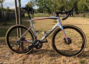 BMC roadmachine 01 maat 58 beschikbaar voor biedingen