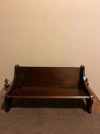 Antiek Engels boekenrekje, Enlèvement