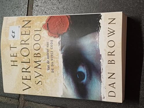 Dan Brown - Het verloren symbool, Boeken, Thrillers, Zo goed als nieuw, Ophalen