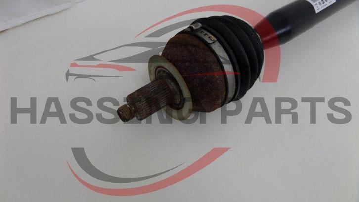 AUDI A1 AANDRIJFAS LINKS 6R0407761A, Auto-onderdelen, Transmissie en Toebehoren, Gebruikt, Ophalen of Verzenden