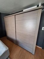 Meubels slaapkamer: kleerkast, commode en 2 nachtkastjes, Ophalen, Gebruikt, Tweepersoons, Landelijk