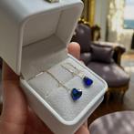 oorbellen saffier edelsteen Geel goud 18K  hart, Hangers, Blauw, Ophalen of Verzenden, Zo goed als nieuw