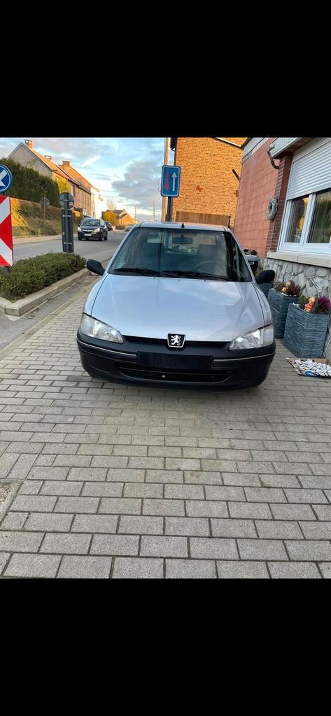 Peugeot 106, Auto's, Peugeot, Particulier, Benzine, 2 deurs, Handgeschakeld, Zilver of Grijs, Ophalen
