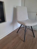 6 opnieuw gestoffeerde stoelen van Henders and Hasel, Ophalen, Stof