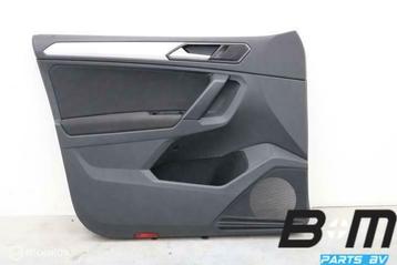 Portierbekleding linksvoor VW Tiguan 5NA 5NB867011S