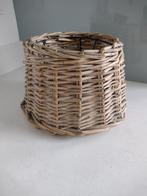 Rotan lampenkap diameter 26 cm, Huis en Inrichting, Lampen | Lampenkappen, Ophalen, Rond, Zo goed als nieuw, Landelijk Brocante