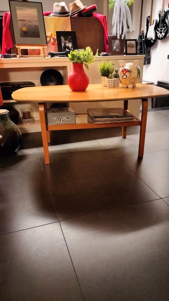 Vintage salontafel., Antiek en Kunst, Antiek | Woonaccessoires, Ophalen