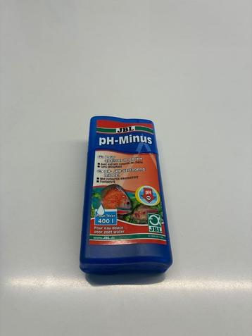 Ph minus aquarium beschikbaar voor biedingen