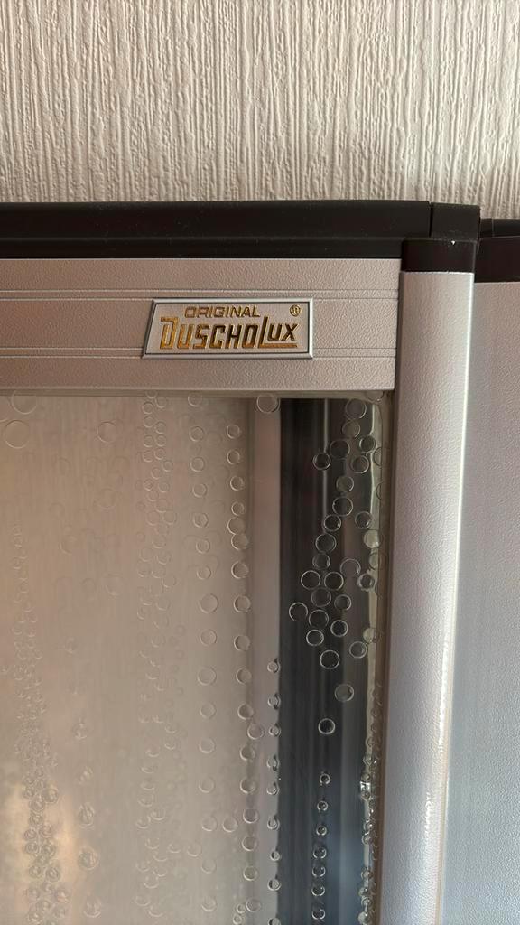 Badscherm, Huis en Inrichting, Badkamer | Badkamermeubels, Gebruikt, Overige typen, 100 tot 150 cm, 100 tot 150 cm, Minder dan 25 cm