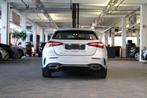 Mercedes-Benz A-Klasse 250 e Hatchback AMG Line | Smartphone, Auto's, Mercedes-Benz, Stof, Gebruikt, 4 cilinders, 16 kWh
