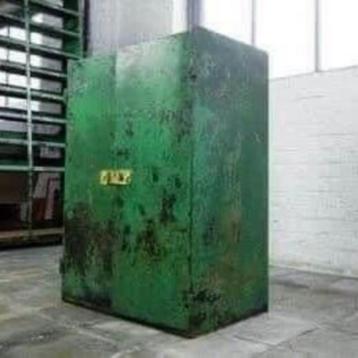 vintage metalen werkkase jaren 1940-1950, Huis en Inrichting, Kasten | Roldeurkasten en Archiefkasten, Ophalen, Zo goed als nieuw