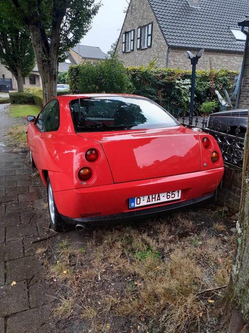 Te koop fiat coupe 1.8 16v 1996 250dkm met motorschade, Autos, Fiat, Particulier, Coupé, Noir, Noir, Enlèvement