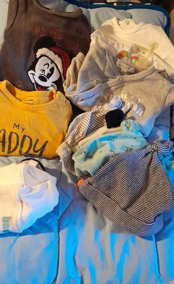 Vêtements bébé garçon 0 à 3 moi  beschikbaar voor biedingen