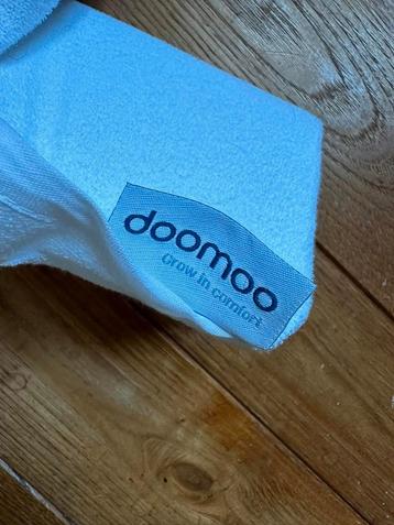 zijligkussen van het merk Doomoo beschikbaar voor biedingen