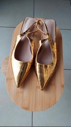 Superbes chaussures dorées neuves taille 40, Enlèvement ou Envoi