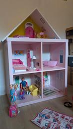 Pakket Barbie & co: Barbiehuis (DIY) - camper - cabrio - pop, Ophalen, Gebruikt