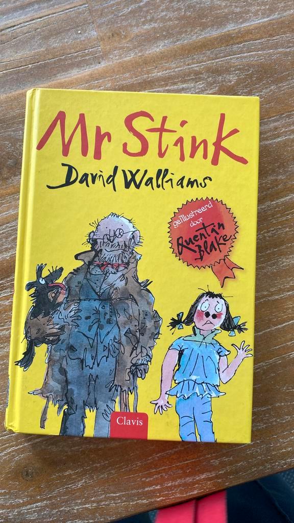David Walliams - Meneer Stink, Boeken, Kinderboeken | Jeugd | 10 tot 12 jaar, Zo goed als nieuw, Ophalen