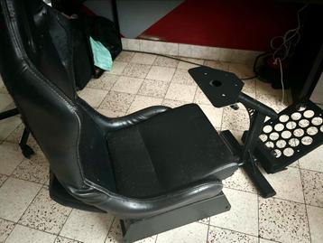 Siège Simulateur de Course de chez Playseat beschikbaar voor biedingen