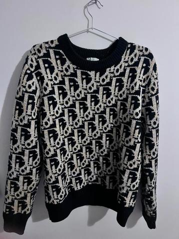 Trui dior beschikbaar voor biedingen