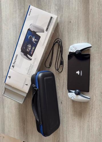  Sony PlayStation Portal met accessoires beschikbaar voor biedingen