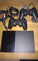 Playstation 2 met 2 controllers, Games en Spelcomputers, Ophalen, Gebruikt, Zwart, Met 2 controllers