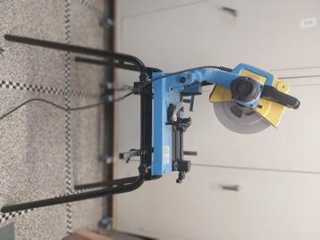 Jepson drycutter met onderstel beschikbaar voor biedingen