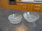 2 glazen dessertkommetjes, Ophalen of Verzenden, Zo goed als nieuw, Glas, Kom(men)