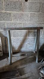 Ijzeren schraag 2 stuks, Ophalen, Gebruikt