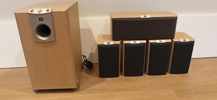 JBL SCS 178 (Bruin) 5.1 Surround speaker systeem, Audio, Tv en Foto, Home Cinema-sets, Gebruikt, Blu-ray-speler, 5.1-systeem, 70 watt of meer