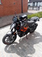 Ktm duke 125cc 2022 vele opties, Motoren, Particulier, 125 cc, 11 kW of minder, ABS