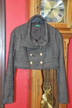 Zeer korte jas „Benetton” bruin Lange mouwen T42 Zeer goed!, Kleding | Dames, Bruin, Maat 42/44 (L), Ophalen of Verzenden, Gedragen