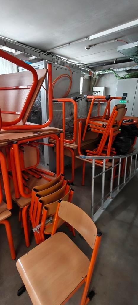Kleuterklas stoelen en tafels, meubilair, Huis en Inrichting, Stoelen, Ophalen