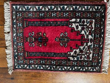 Tapijt vloerkleed 46x64cm beschikbaar voor biedingen