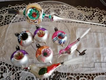 Lot oud kerstboomgerief in glas beschikbaar voor biedingen