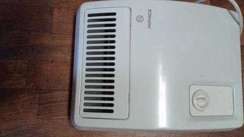 elektrische verwarming badkamer, Doe-het-zelf en Bouw, Verwarming en Radiatoren, Gebruikt, Overige typen, 800 watt of meer, 30 tot 80 cm