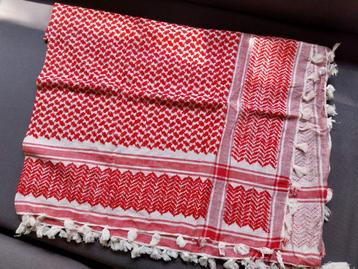 Palestijnse sjaal. Meegebracht van op reis beschikbaar voor biedingen