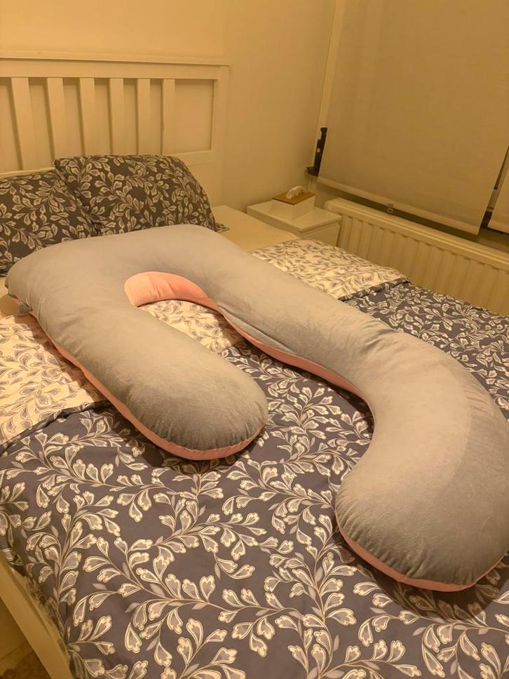 Zwangerschaps kussen XL, Kleding | Dames, Zwangerschapskleding, Zo goed als nieuw, Buikband, Rood, Ophalen