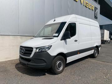 Mercedes-Benz Sprinter 317 CDI*L2H2*TREKHAAK*ACHTERUITRIJCAM beschikbaar voor biedingen